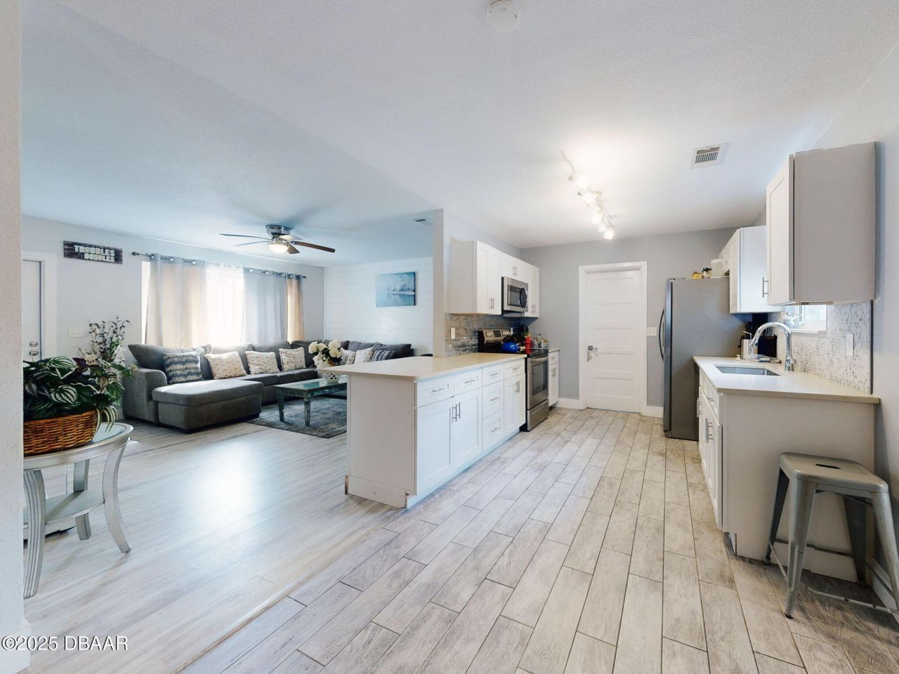 5476 W Bayshore Drive, Port Orange, FL 32127 Photo