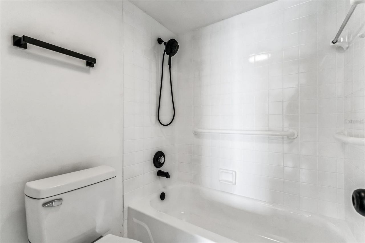 6219 Palma Del Mar Boulevard S, Unit 301, Saint Petersburg, FL 33715 Photo