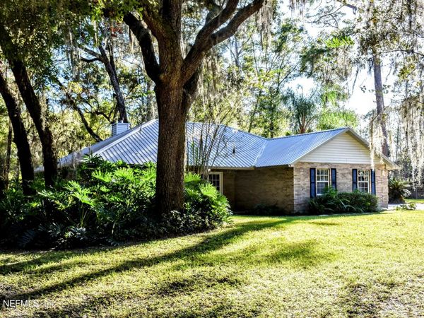 101 ROBERTS Court, Palatka, FL 32177