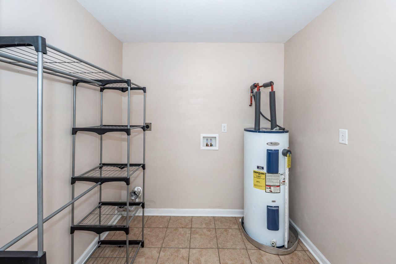 156 Hidden Hills Road Photo 23