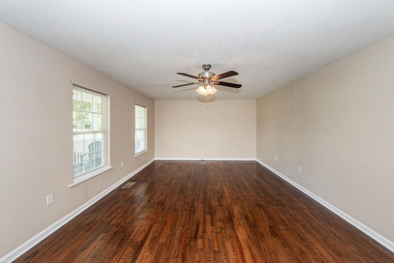 156 Hidden Hills Road Photo 8