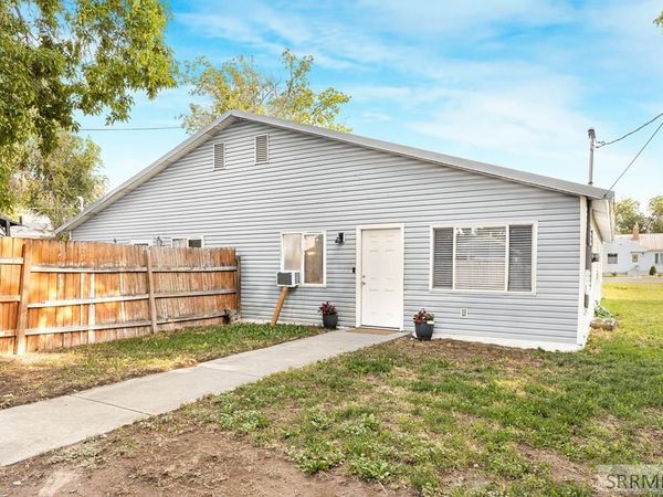 462 E 17th Street, IDAHO FALLS, ID 83404