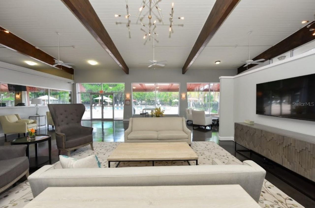 2700 Coconut Bay Lane, Unit 427, Sarasota, FL 34237 Photo