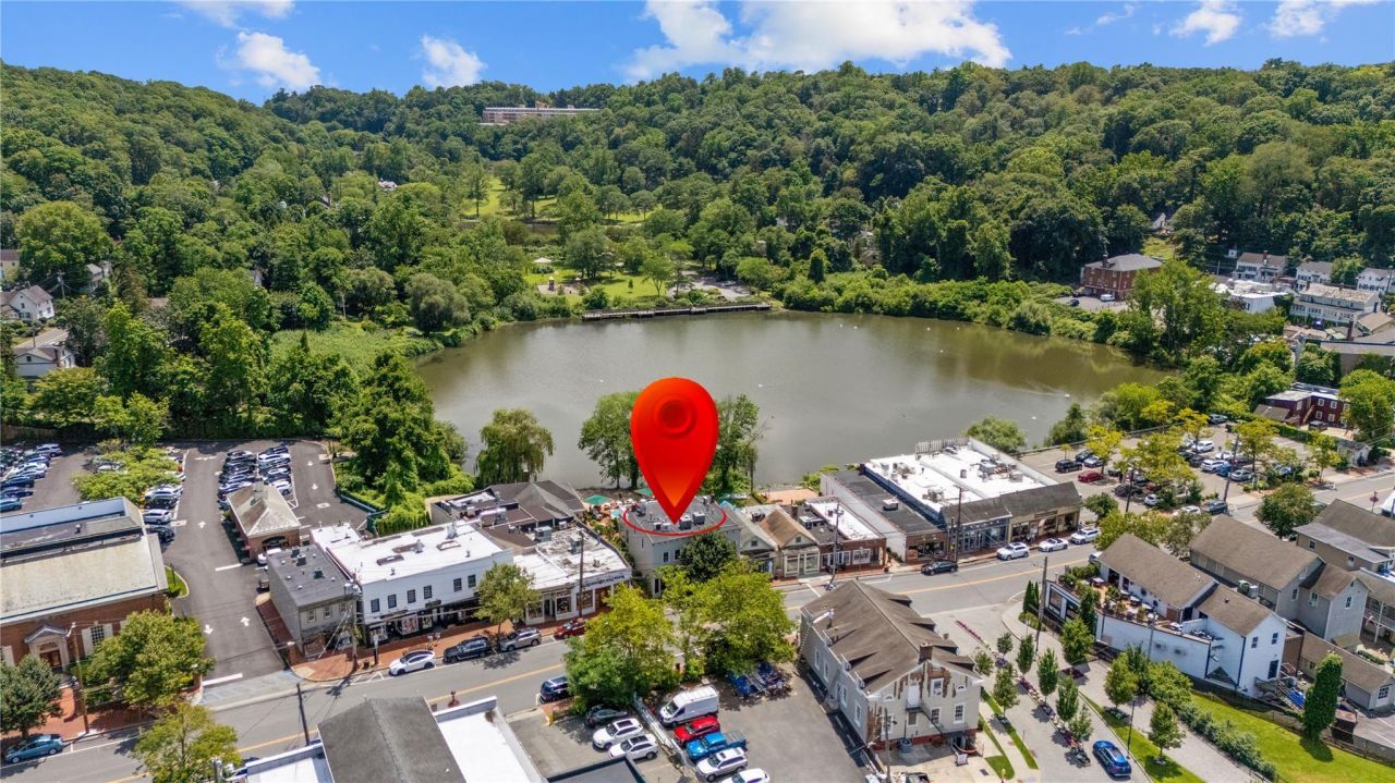 1380 Old Northern Boulevard, Unit 1378, Roslyn, NY 11576 Main Photo