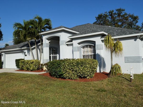 3145 Soft Breeze Circle, Melbourne, FL 32904