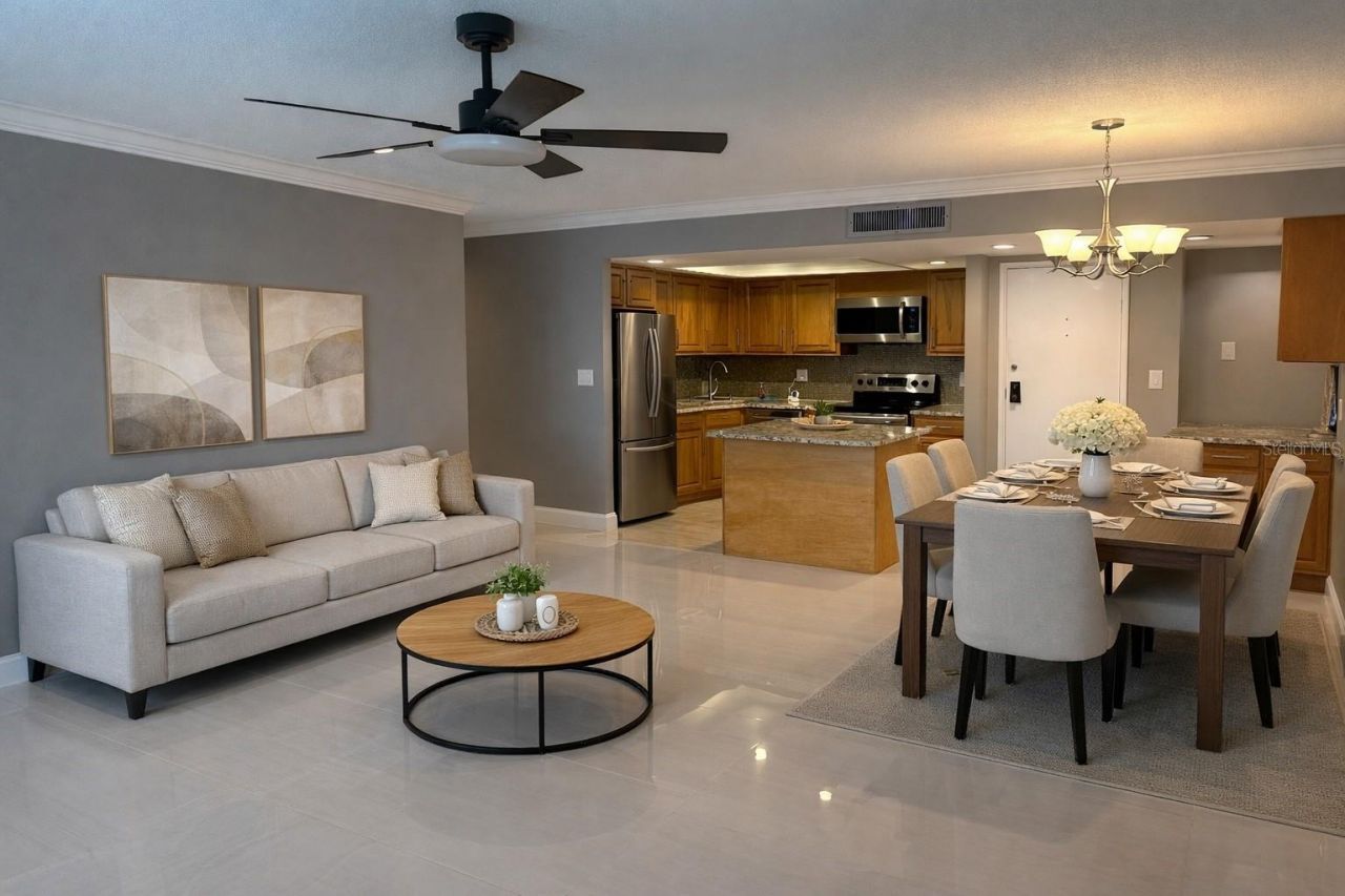 5220 Brittany Drive S, Unit 1502, Saint Petersburg, FL 33715 Photo