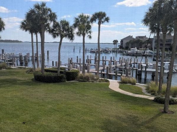 1903 Bay Road, Unit 206, Vero Beach, FL 32963