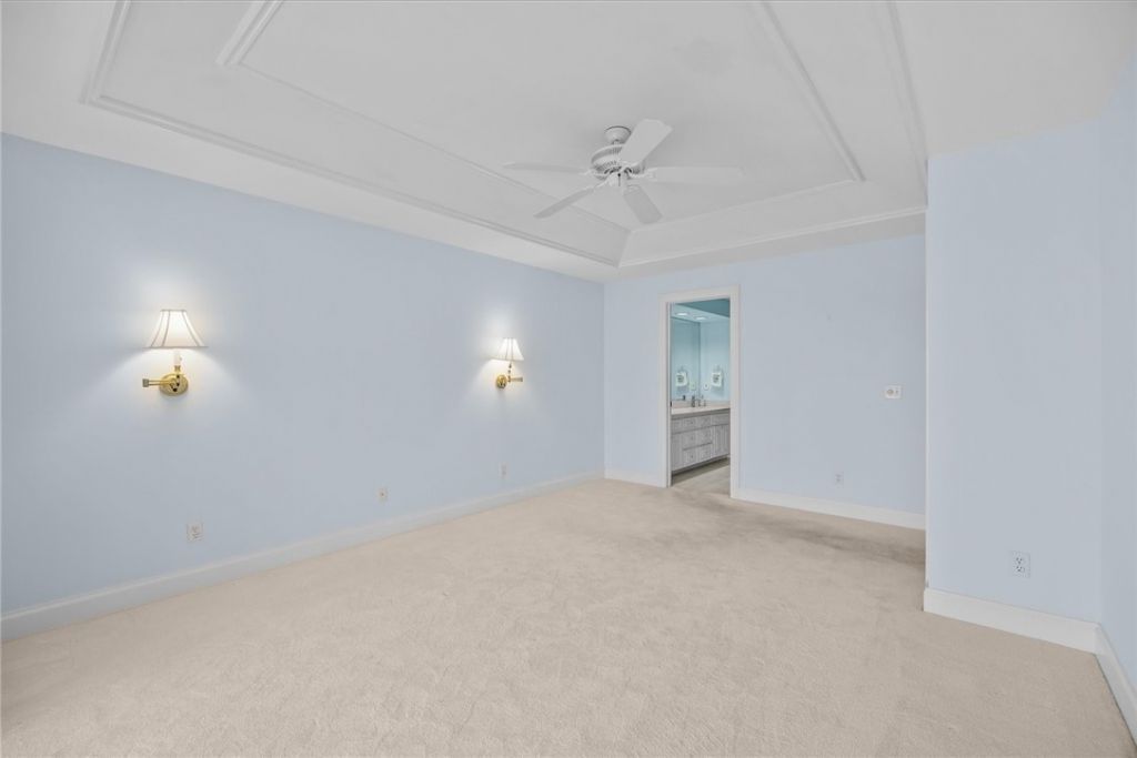 1903 Bay Road, Unit 206, Vero Beach, FL 32963 Photo