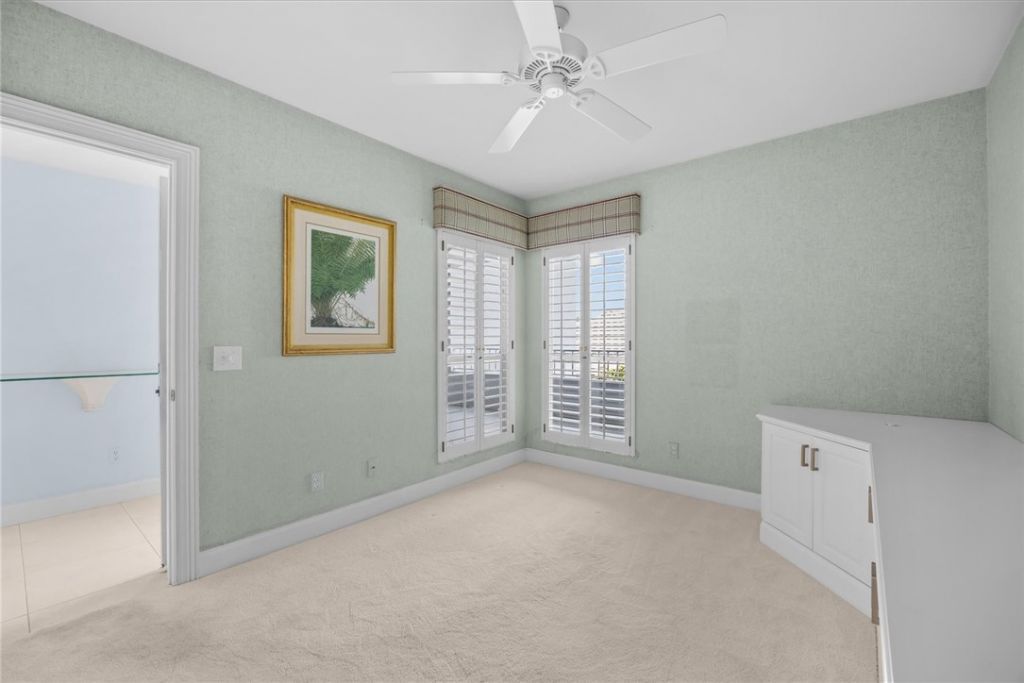 1903 Bay Road, Unit 206, Vero Beach, FL 32963 Photo