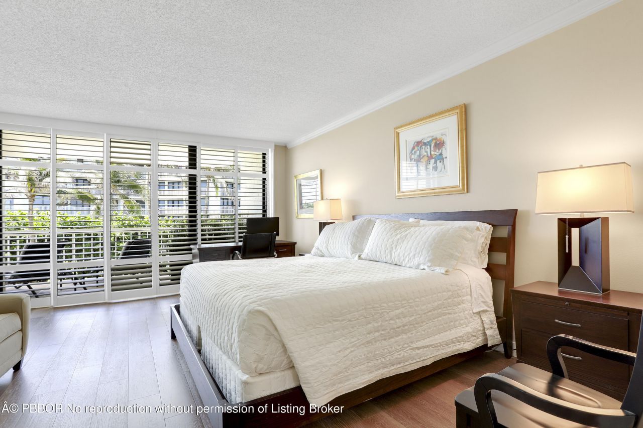 3300 S Ocean Boulevard, Unit 202S, Palm Beach, FL 33480 Photo