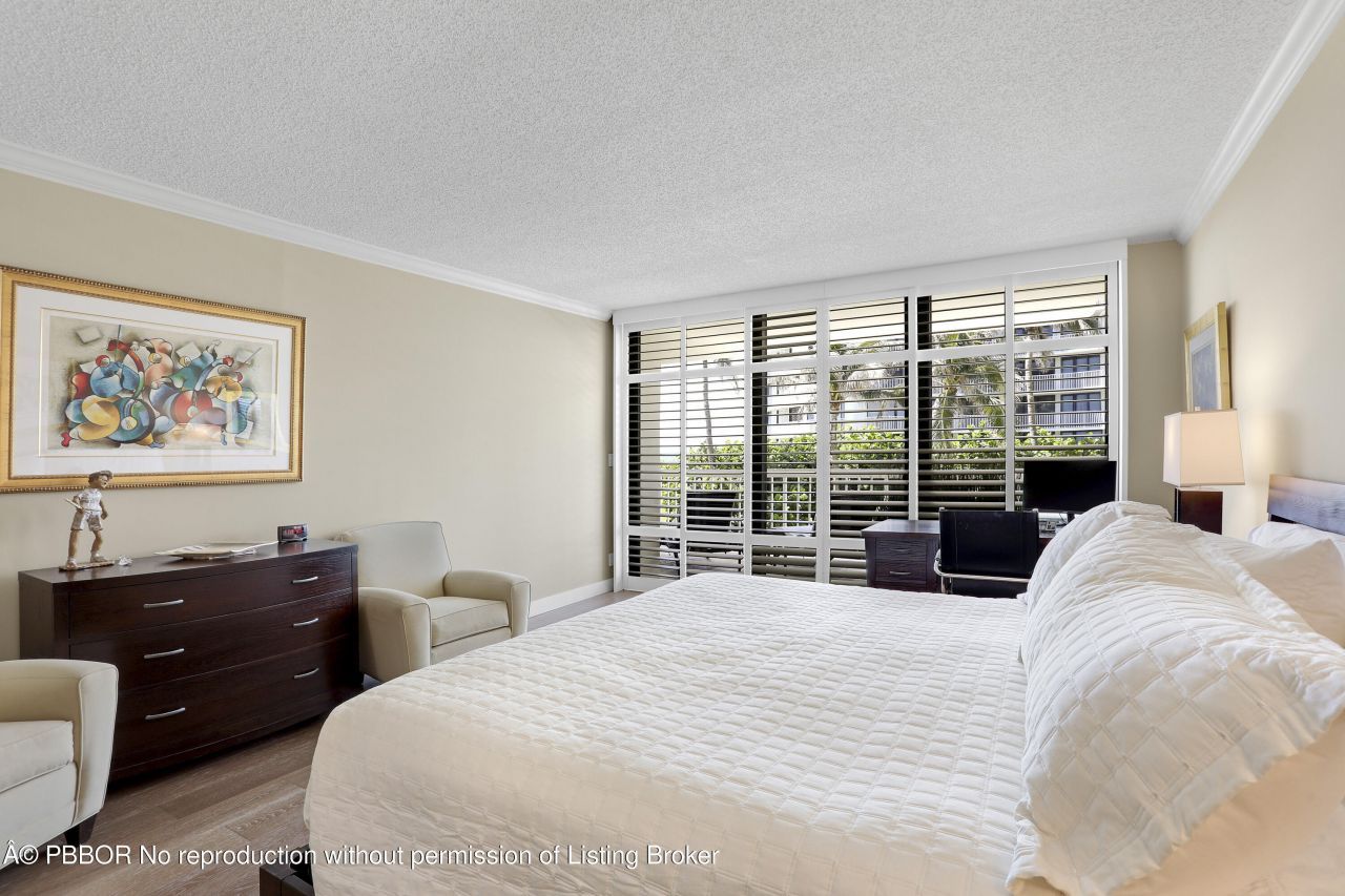 3300 S Ocean Boulevard, Unit 202S, Palm Beach, FL 33480 Photo