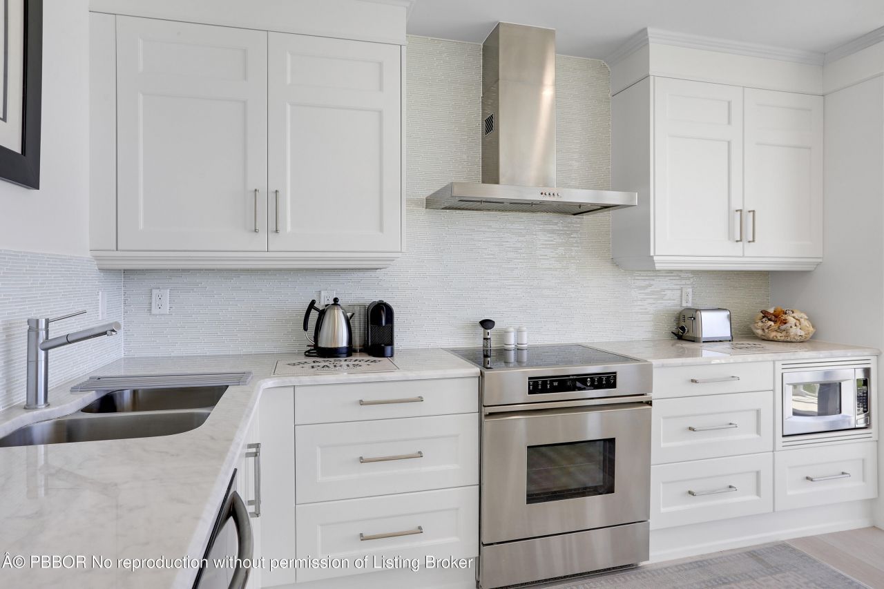 3300 S Ocean Boulevard, Unit 202S, Palm Beach, FL 33480 Photo