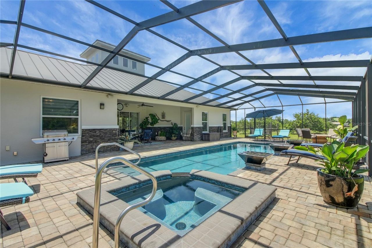 16982 SE Highway 42, Weirsdale, FL 32195 Photo