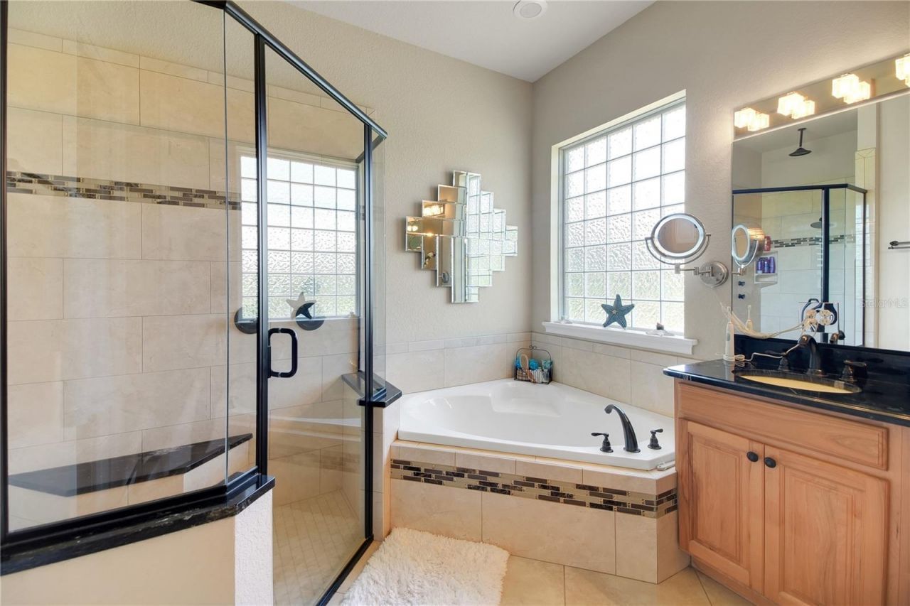 16982 SE Highway 42, Weirsdale, FL 32195 Photo