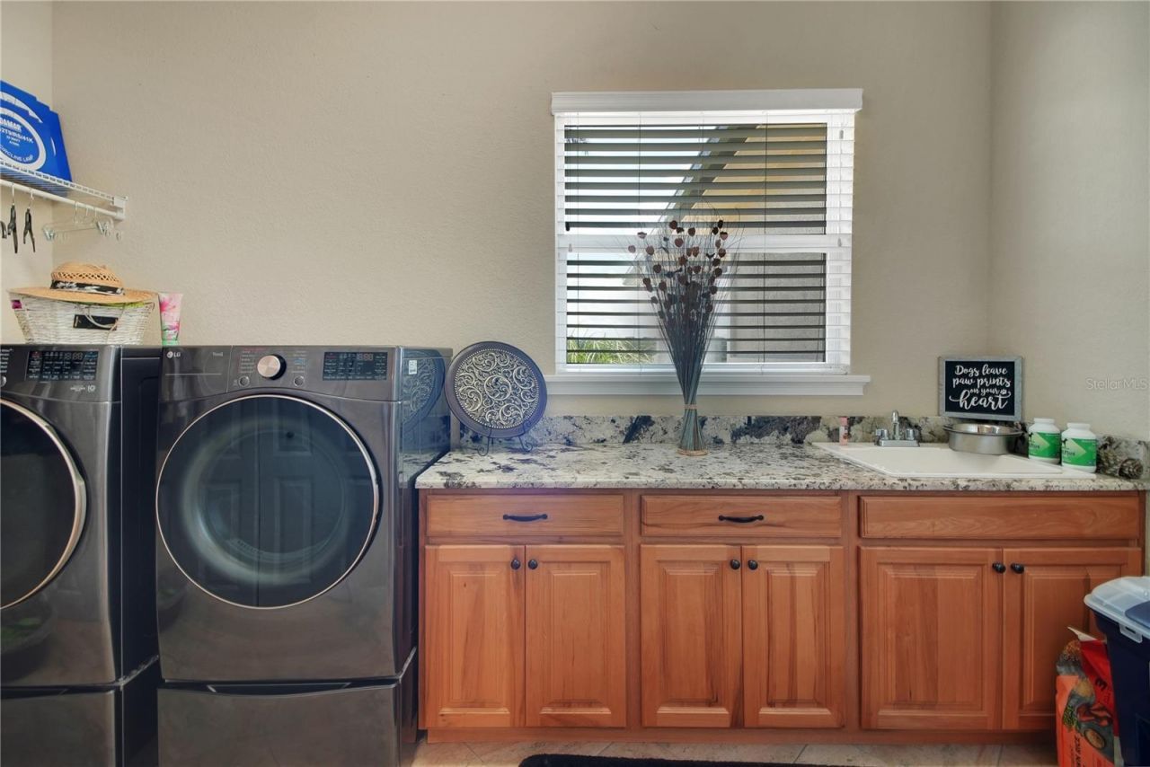 16982 SE Highway 42, Weirsdale, FL 32195 Photo