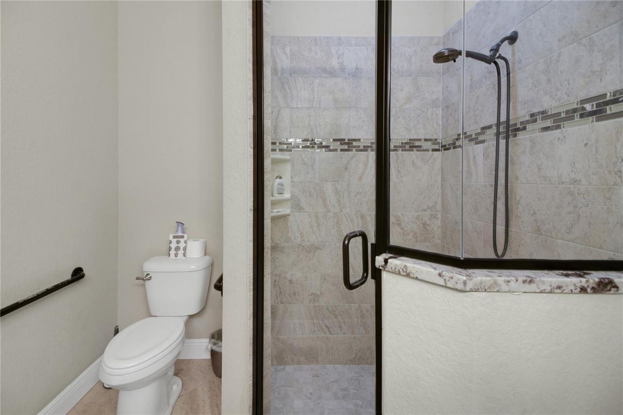 16982 SE Highway 42, Weirsdale, FL 32195 Photo