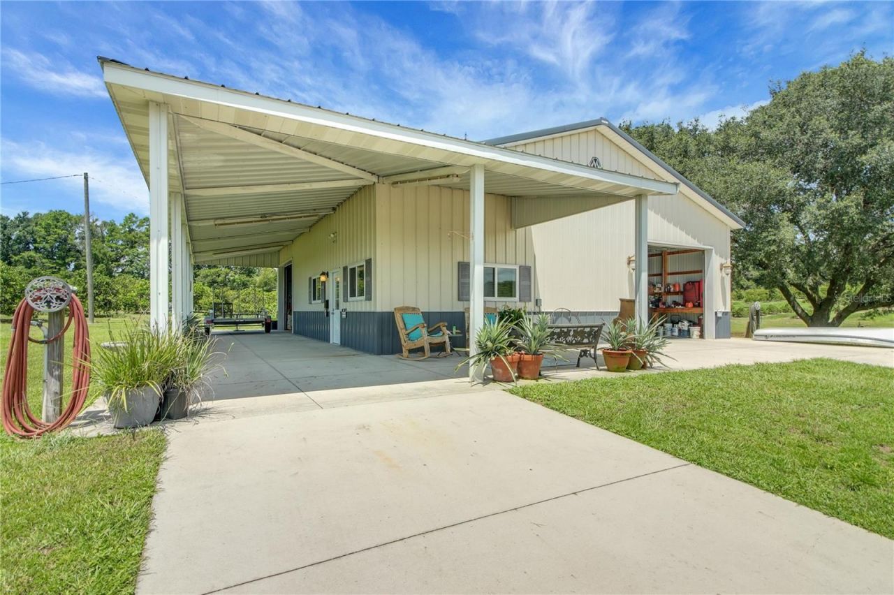 16982 SE Highway 42, Weirsdale, FL 32195 Photo