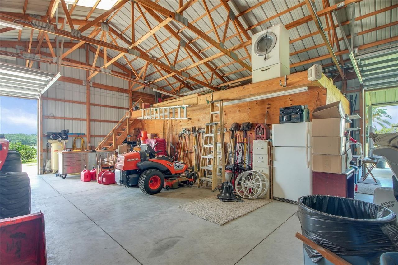 16982 SE Highway 42, Weirsdale, FL 32195 Photo