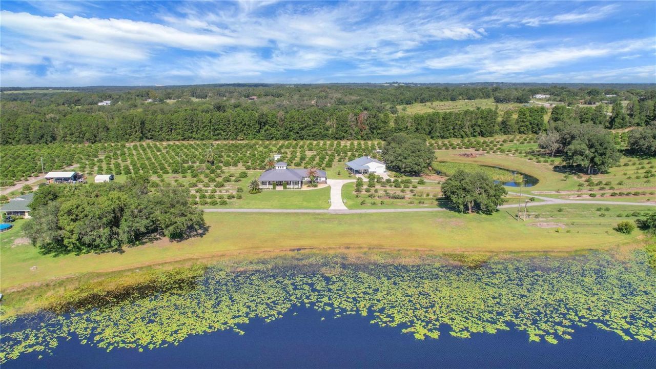 16982 SE Highway 42, Weirsdale, FL 32195 Photo