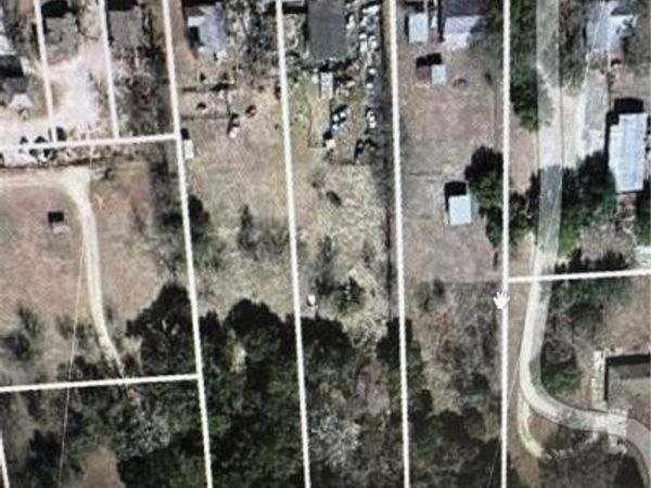 1300 and 1302 W Main Street , Gatesville, TX 76528