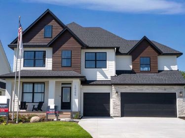 10399 Shadyview Place N, Maple Grove, MN 55311