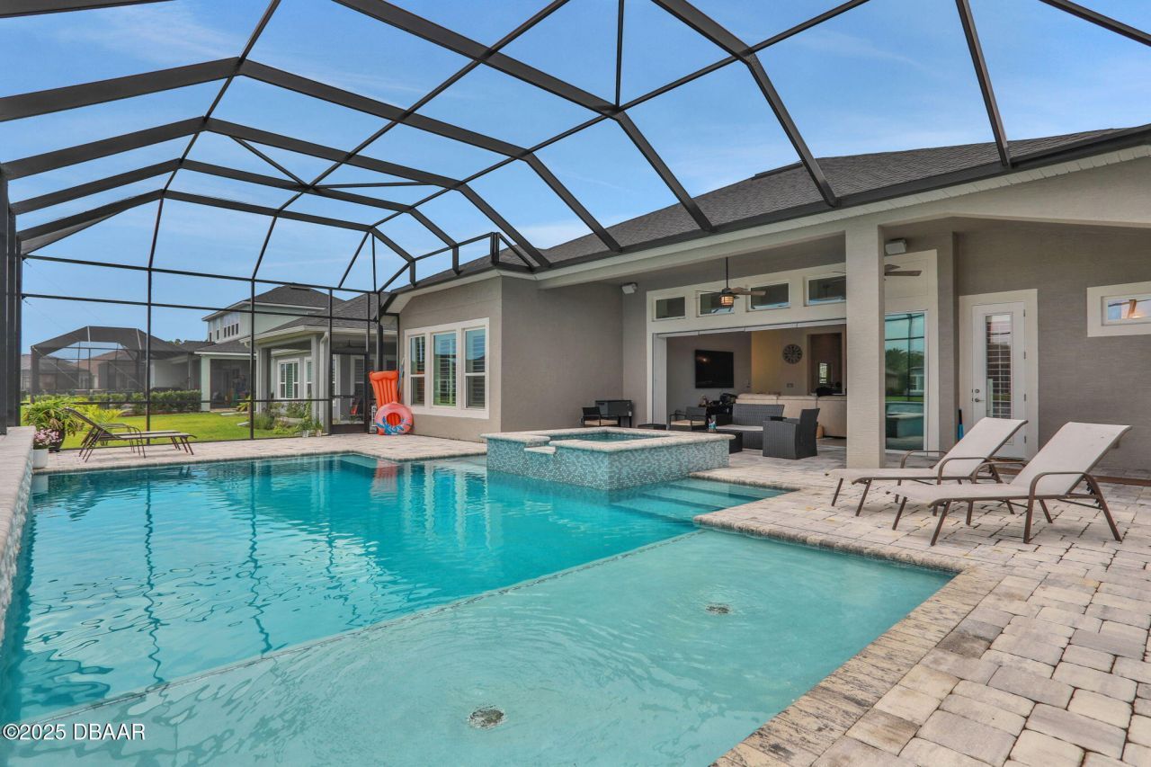 402 Aquamarine Way, Daytona Beach, FL 32124 Photo