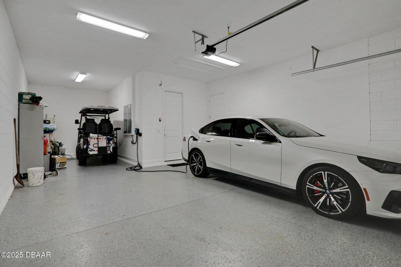 402 Aquamarine Way, Daytona Beach, FL 32124 Photo