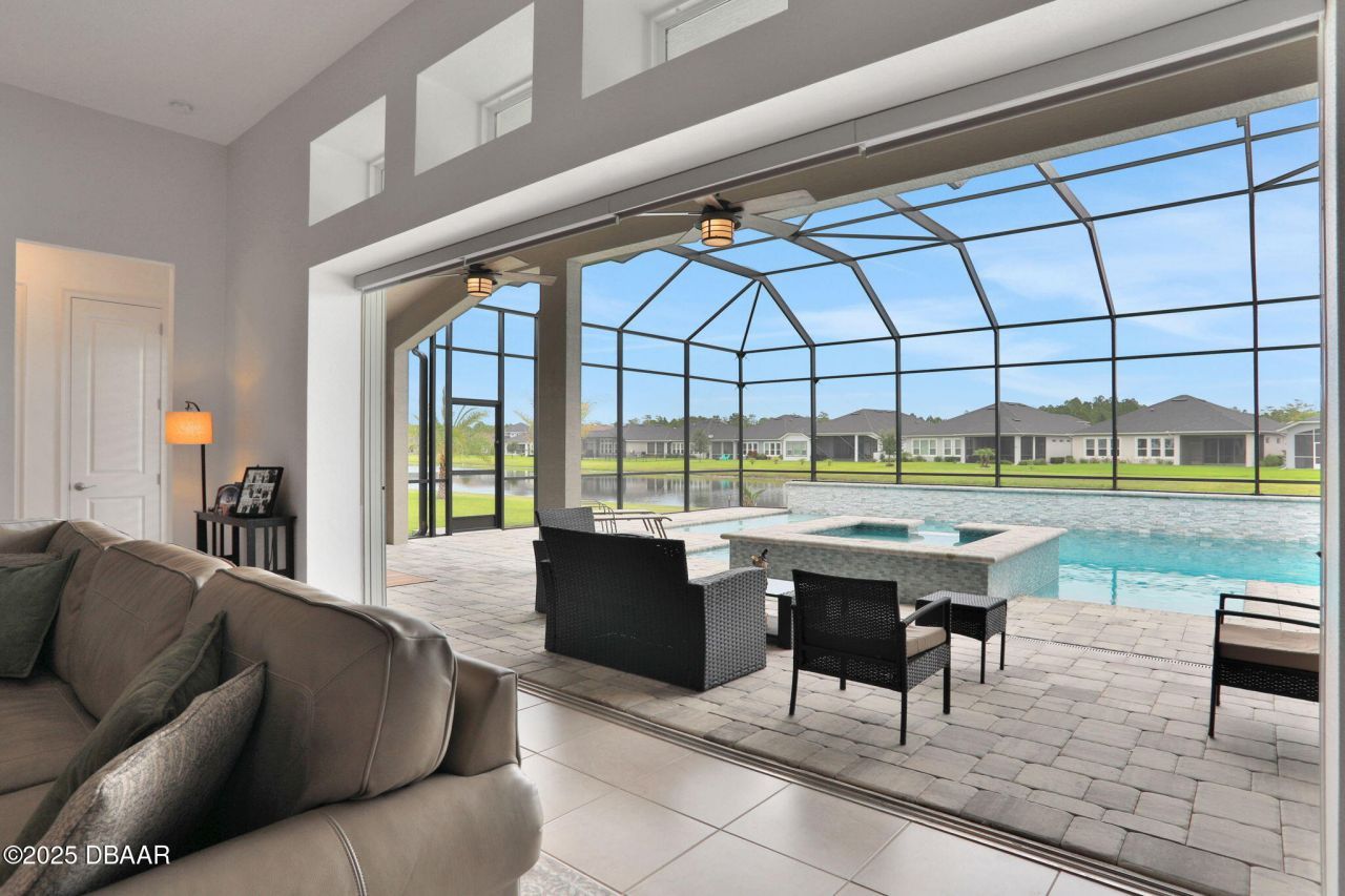 402 Aquamarine Way, Daytona Beach, FL 32124 Photo