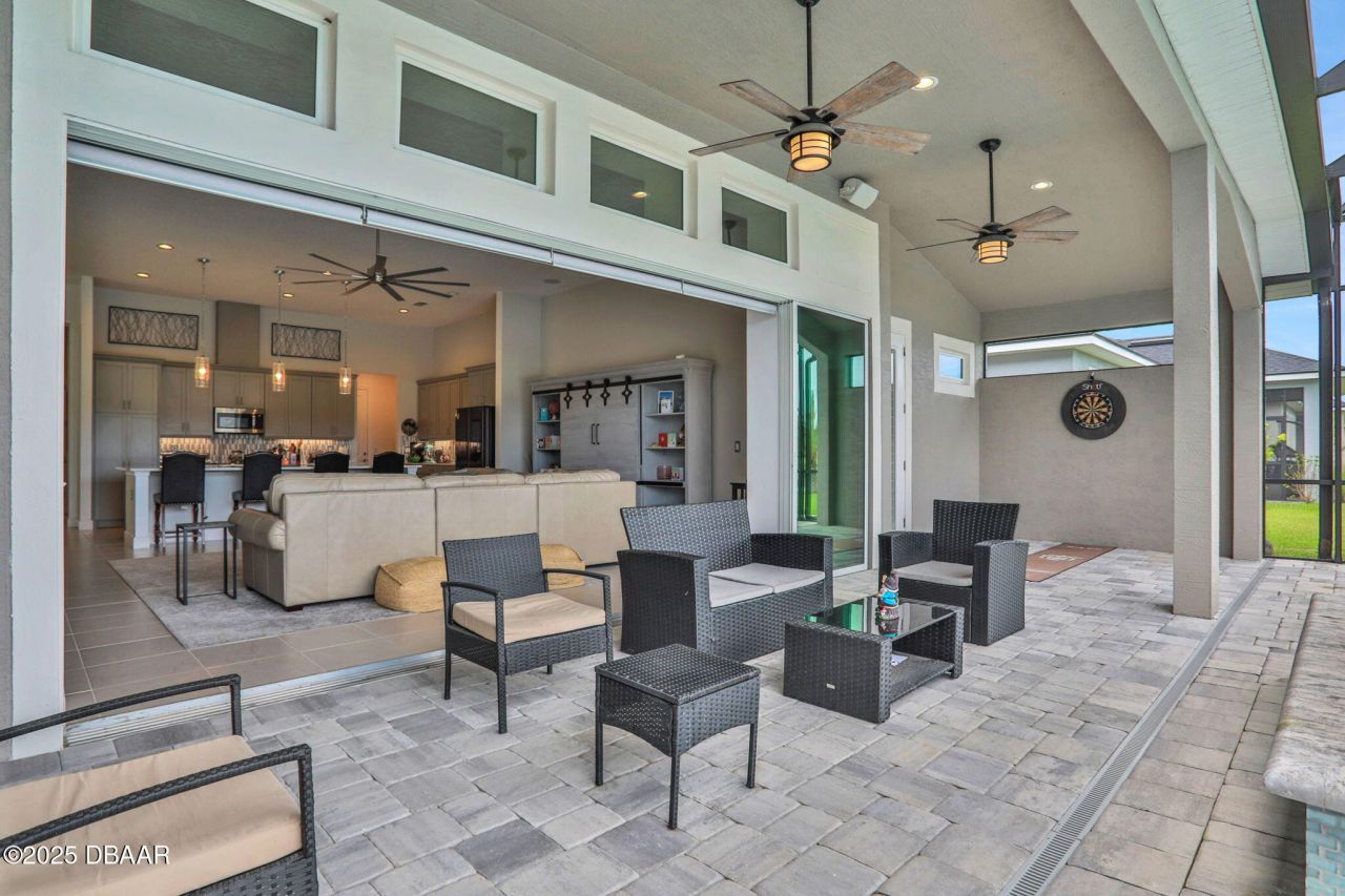 402 Aquamarine Way, Daytona Beach, FL 32124 Photo