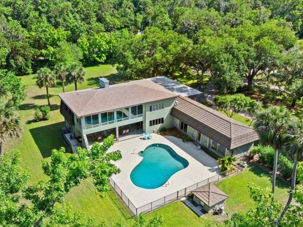 1010 Big Tree Road, Daytona Beach, FL 32119