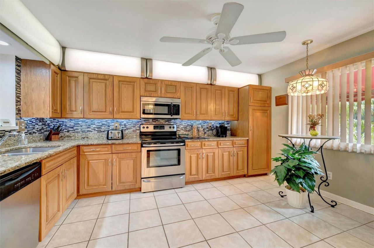 6101 34th Street W, Unit 24C, Bradenton, FL 34210 Photo