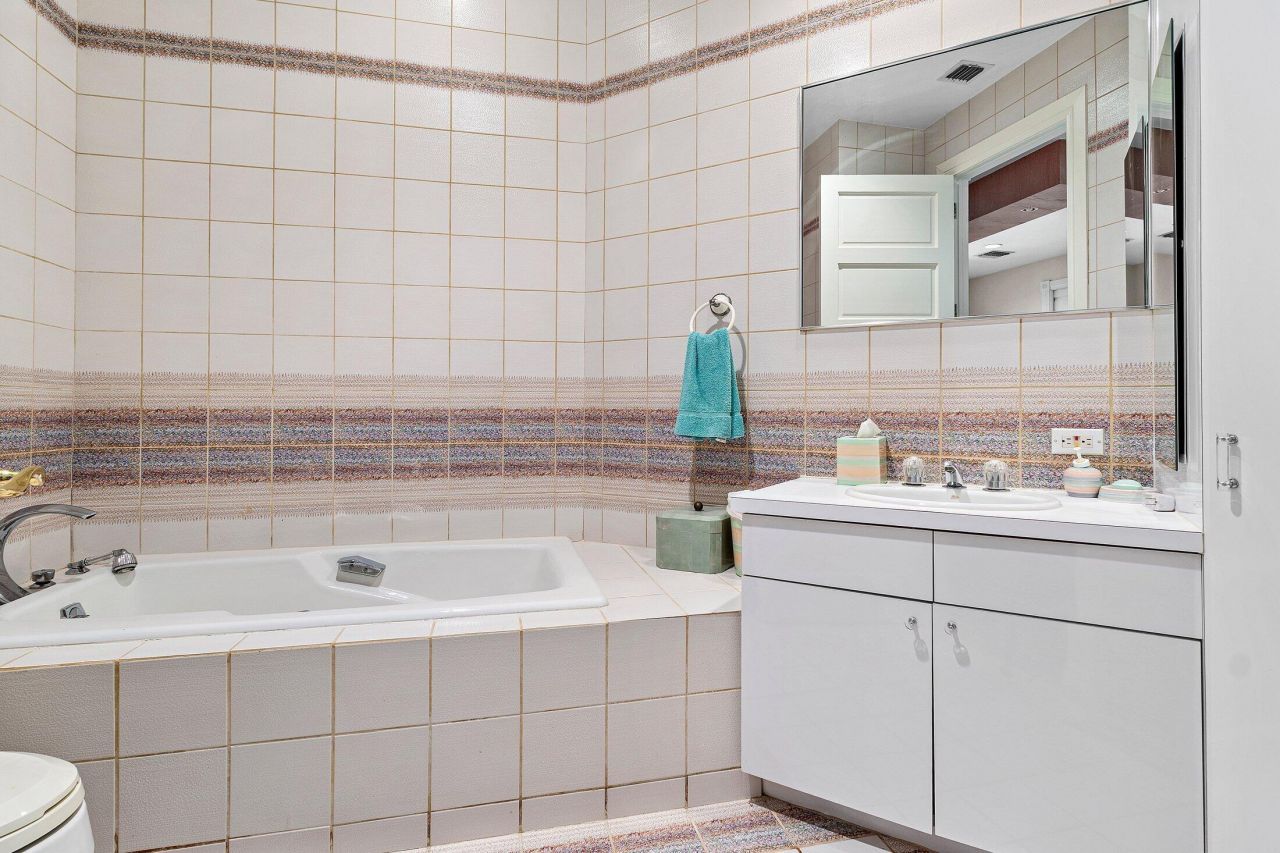 3181 Miro Drive N, Palm Beach Gardens, FL 33410 Photo