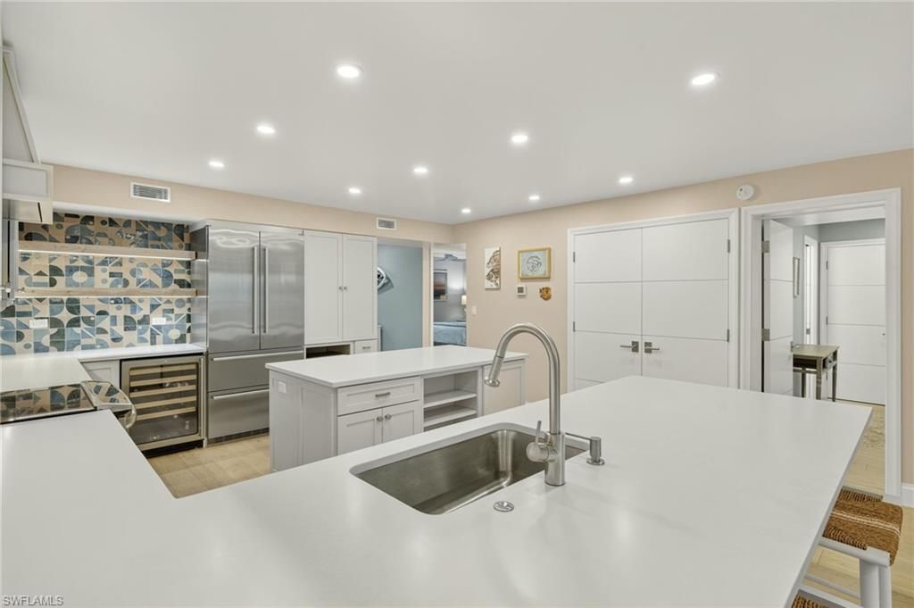 2929 W Gulf Dr, Unit 207, Sanibel, FL 33957 Photo