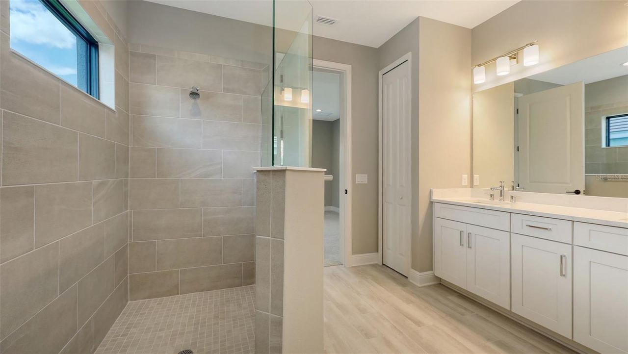 2142 Bamboo Palm Cove, Bradenton, FL 34212 Photo