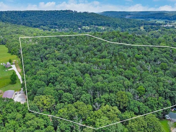 1644 Walker Cove Rd, Sparta, TN 38583