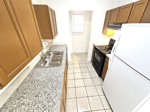 2837 Ave J, Fort Worth, TX 76105