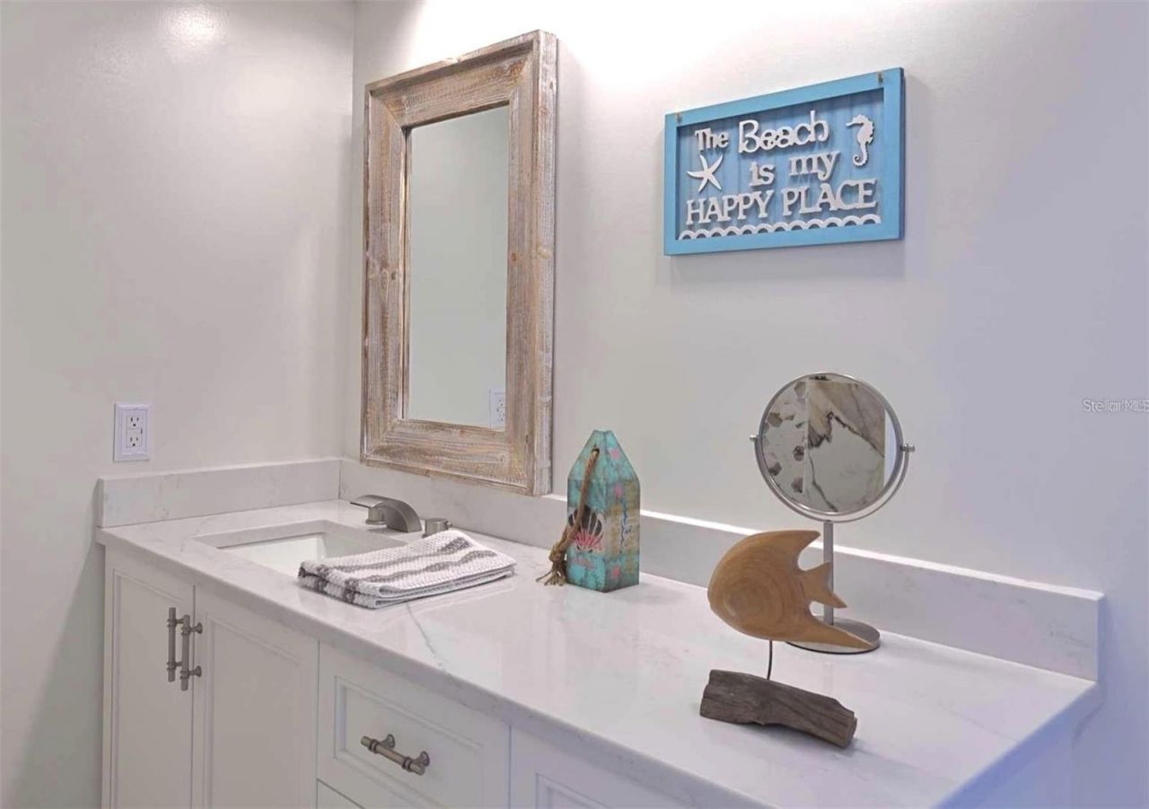 6372 Palma Del Mar Boulevard S, Unit 705, Saint Petersburg, FL 33715 Photo