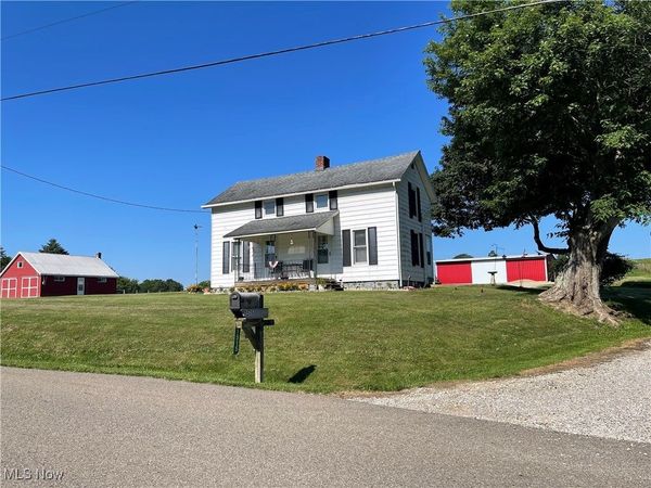 1515 Meadow Farm Church Road, Zanesville, OH 43701