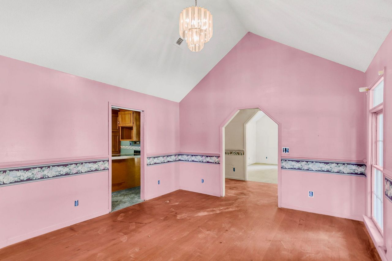 106 Atlantic Photo 11