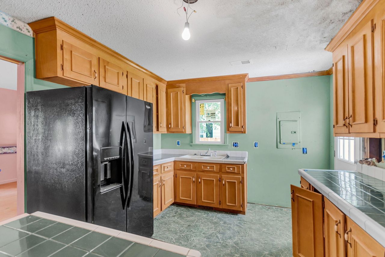 106 Atlantic Photo 13