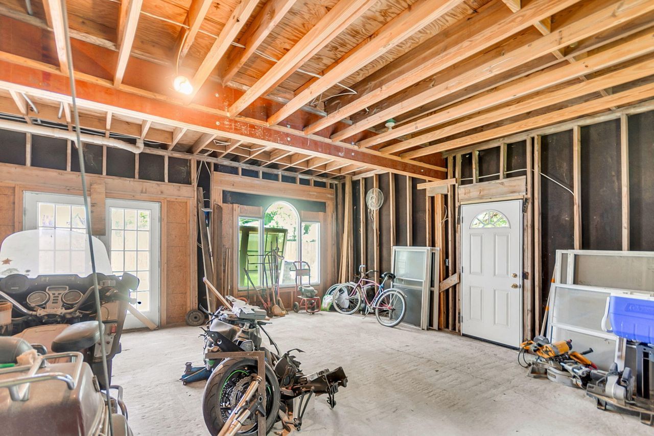 106 Atlantic Photo 22