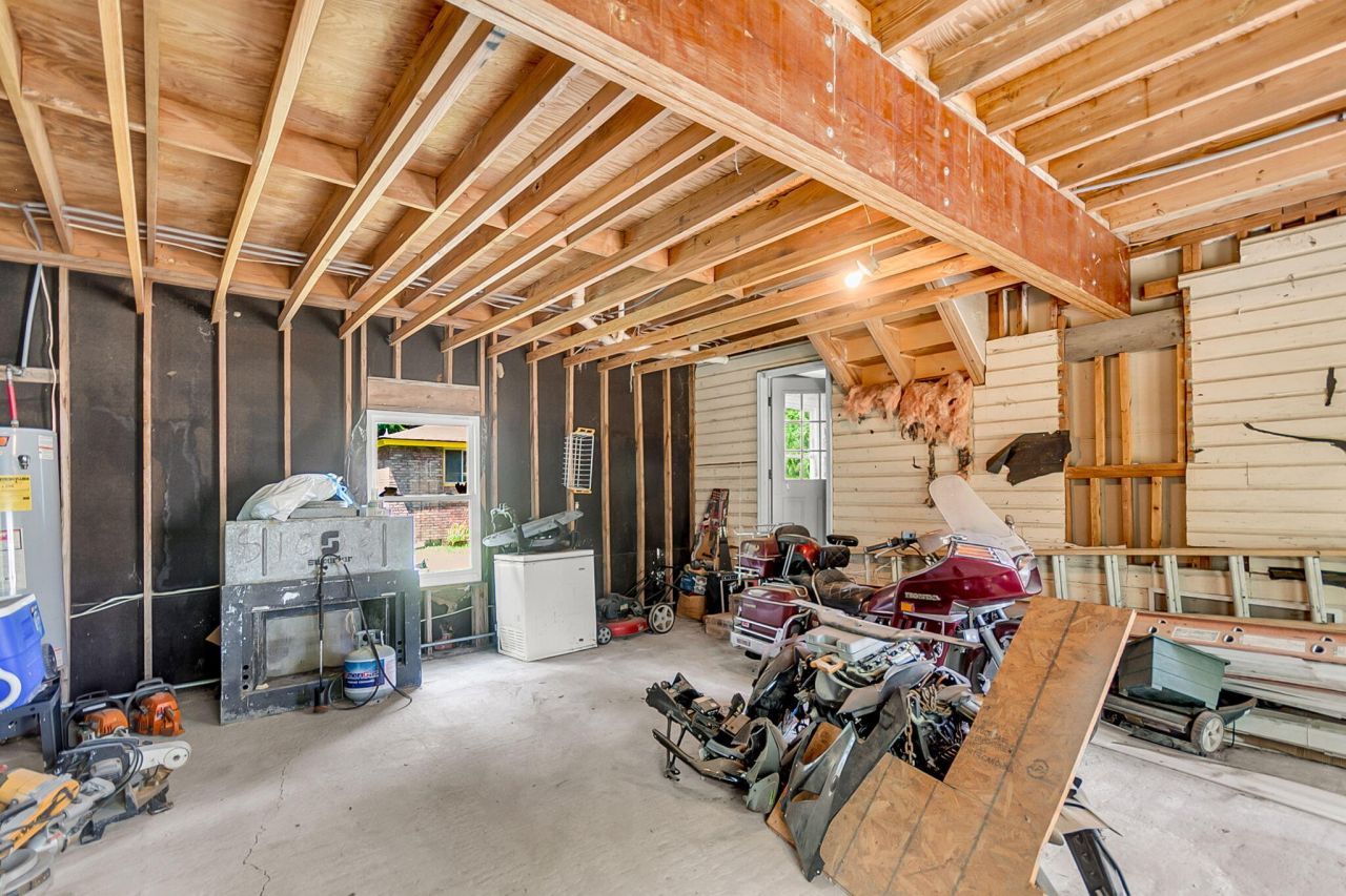 106 Atlantic Photo 23