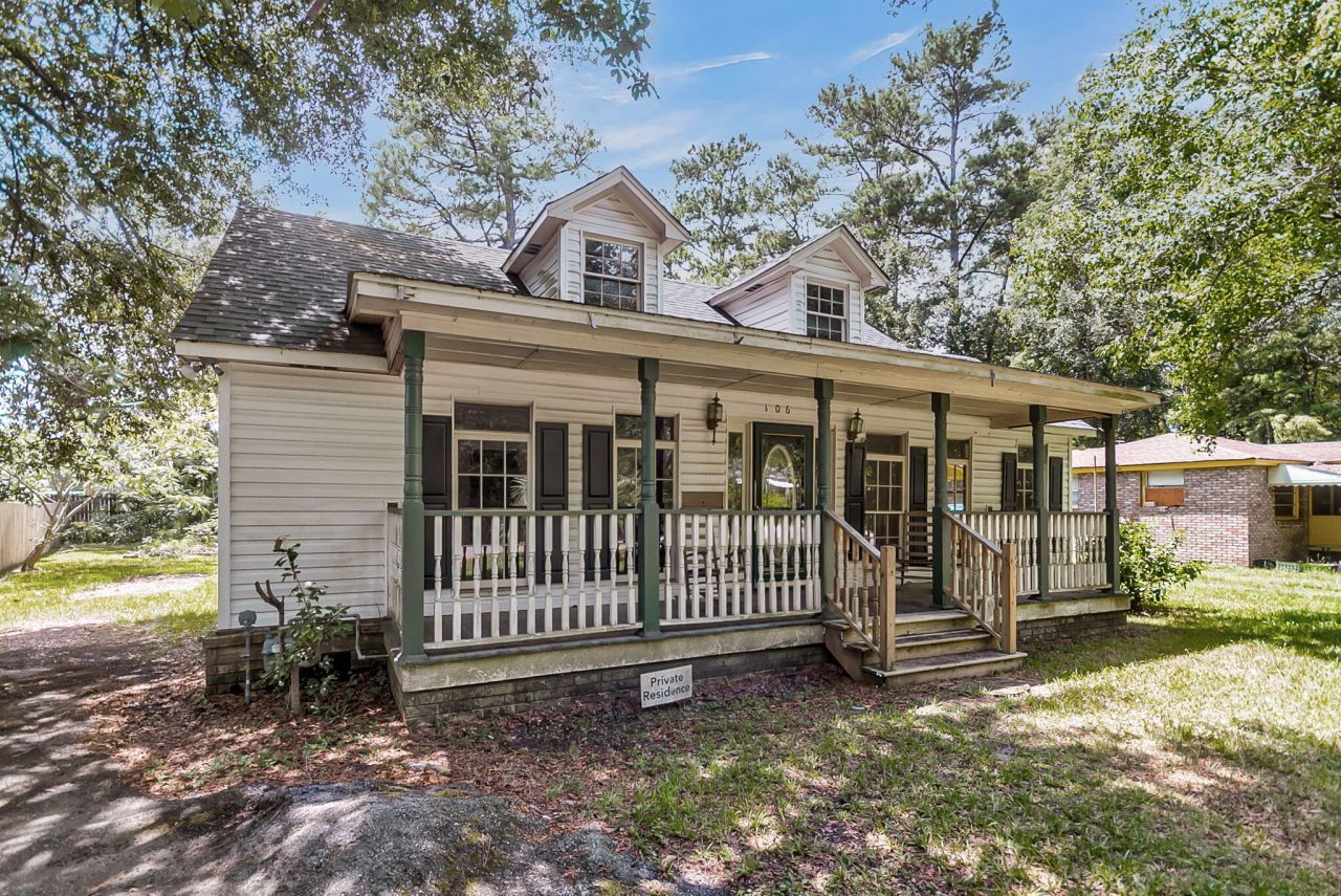 106 Atlantic Photo 4