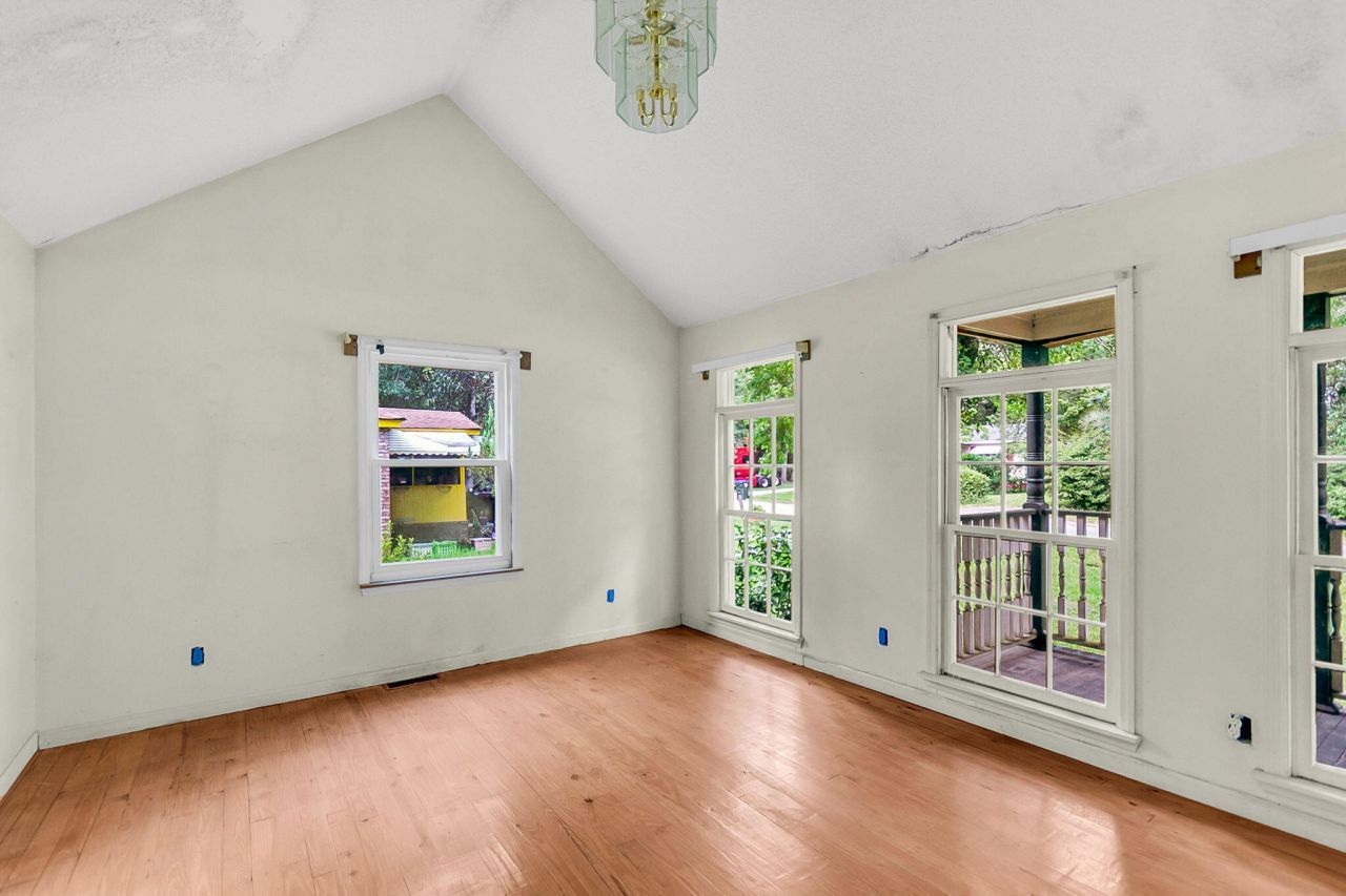 106 Atlantic Photo 8