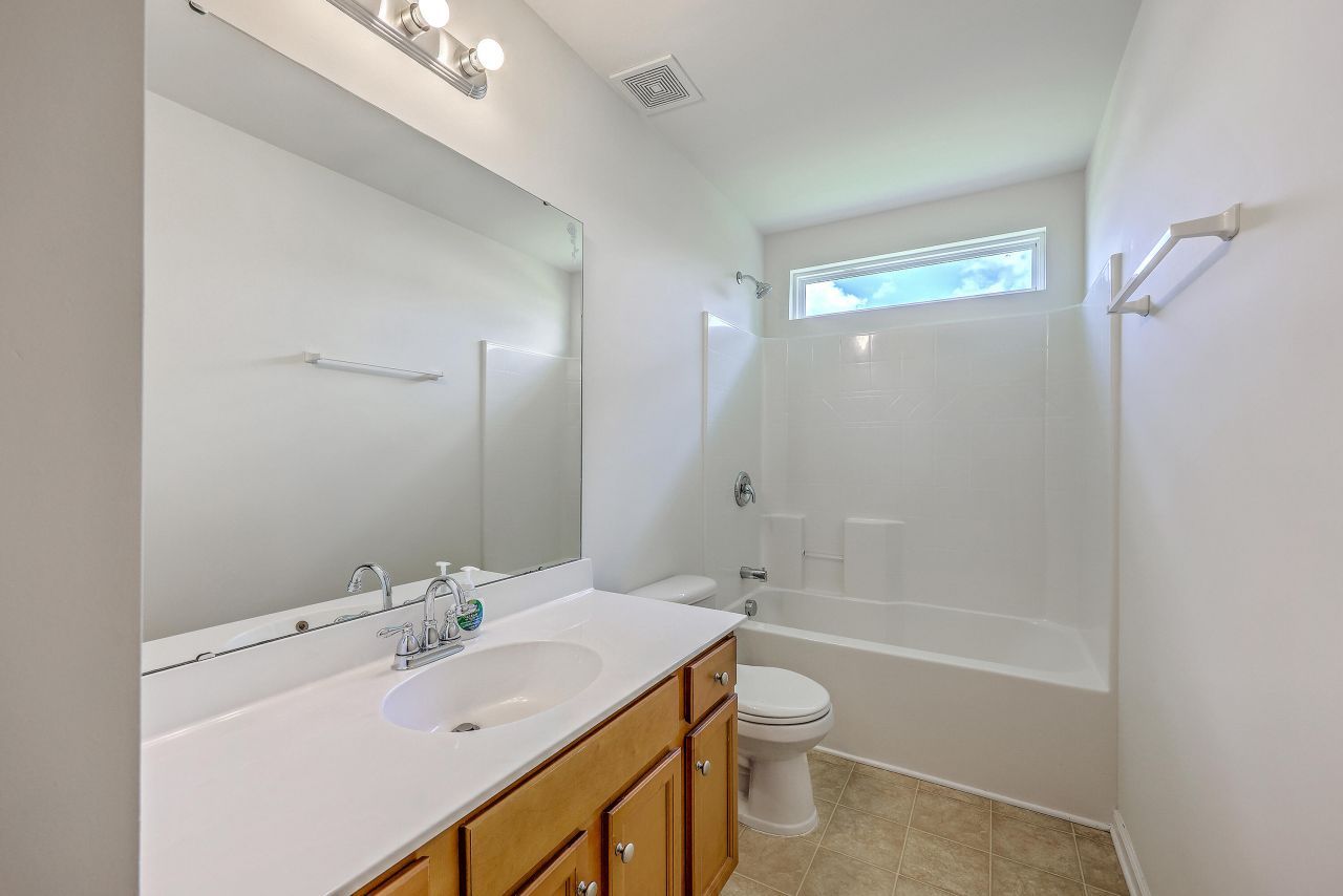 449 Delmont Drive Photo 27