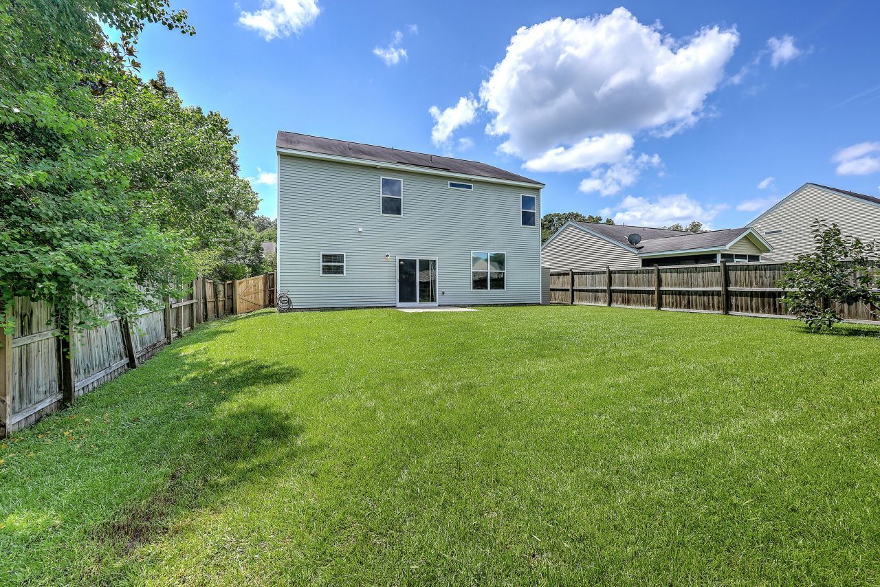 449 Delmont Drive Photo 31