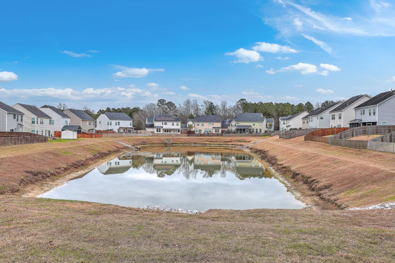 449 Delmont Drive Photo 41