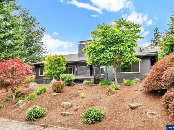 3532 Augusta National Dr S, Salem, OR 97302