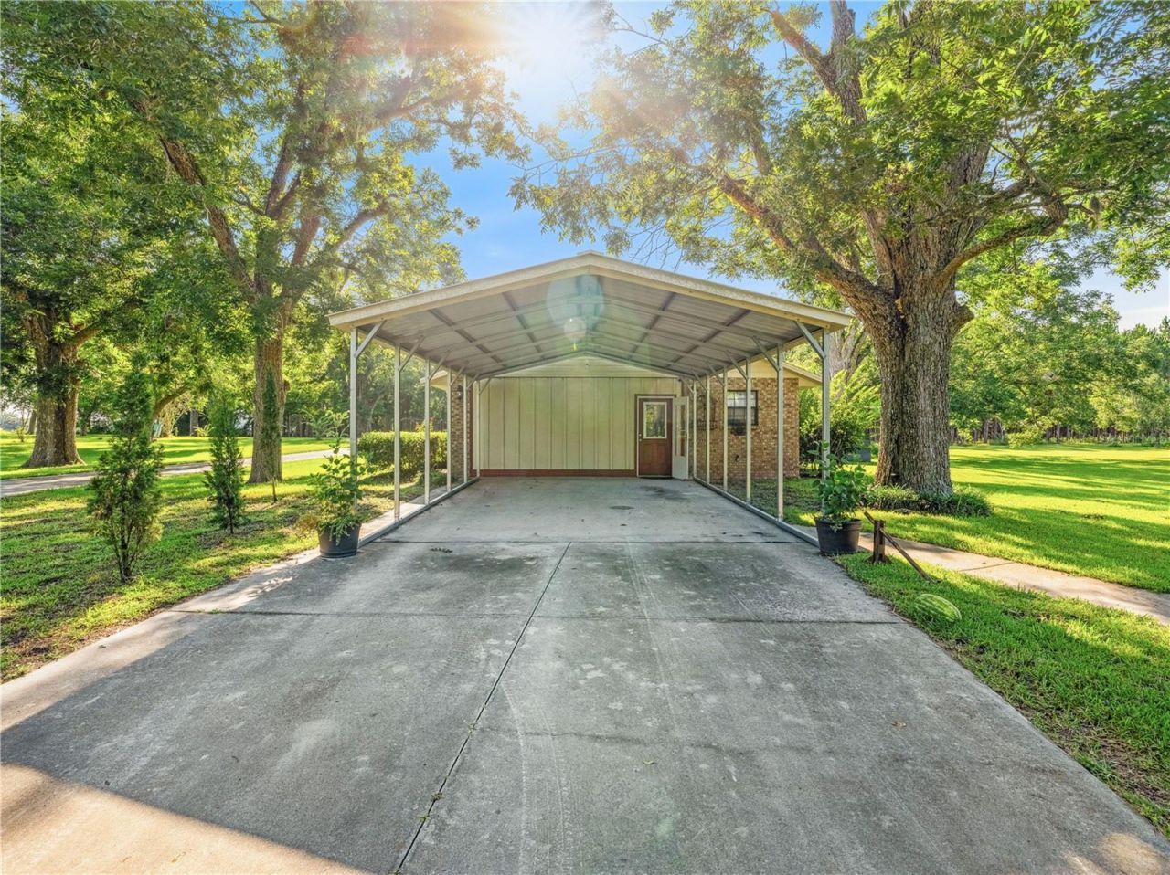 1550 NW 167 Place, Trenton, FL 32693 Photo