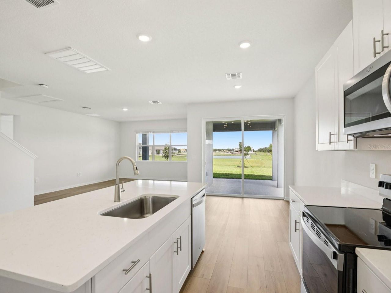 9016 Venetia Court, Palmetto, FL 34221 Photo